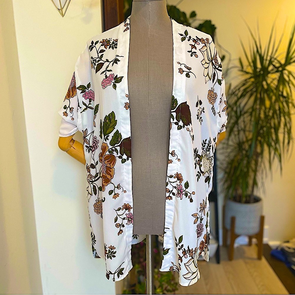 Boho Floral Shawl - Size S